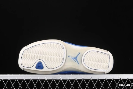 18 RACER JORDAN AA2494-401 BLUE AIR 0926